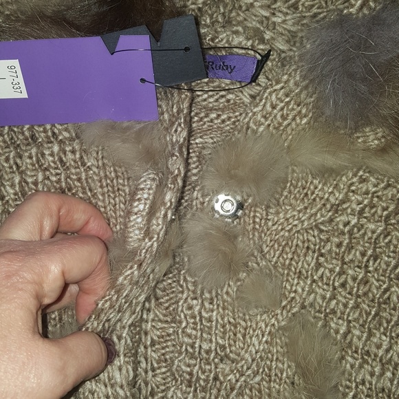 Violet Ruby Faux Fur Sweater Vest - Picture 4 of 5